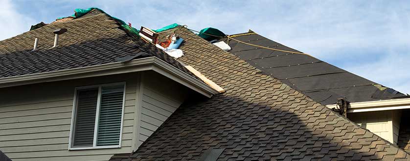 Assessing snow damage when looking for roof repair in Paterson NJ